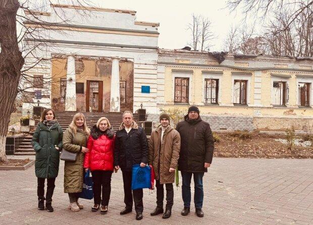 Знаменитый мемориальный музей Григория Сковороды сохранен и находится в консервации.